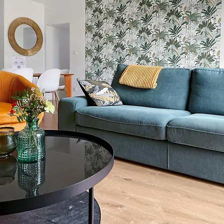 Holiday home Echappee De La Loire - Jardin - Parking - 3 Chamb.